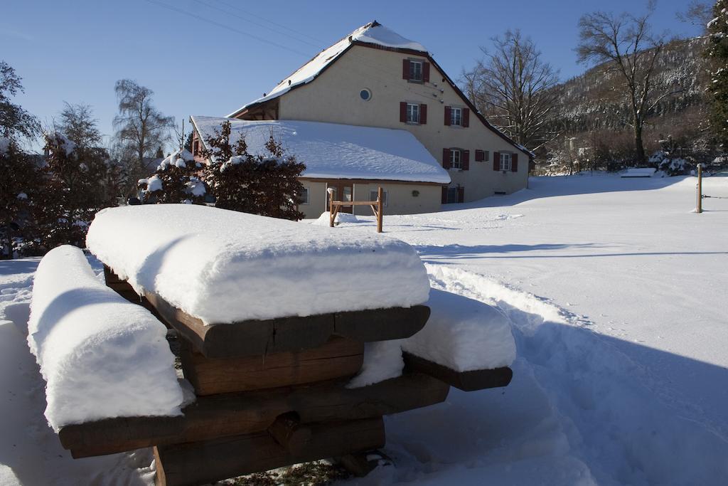 Bed and Breakfast La Belle Saison Mollens  Exteriér fotografie
